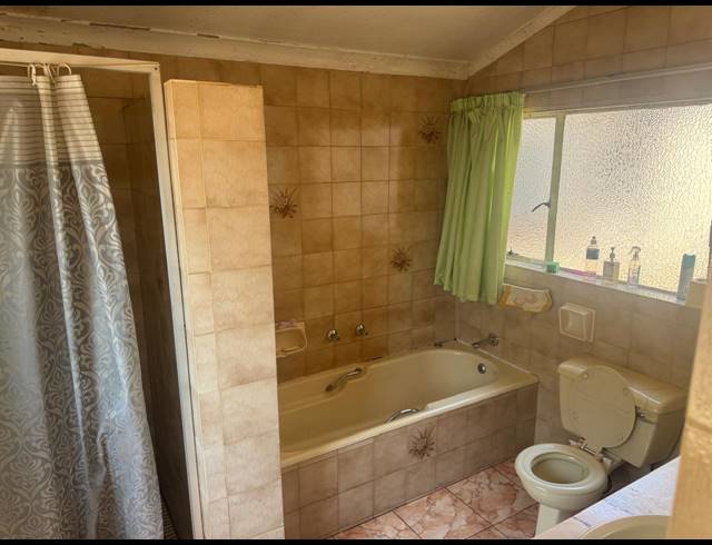 3 BEDROOM FREEHOLD FOR SALE IN BRAKPAN CENTRAL